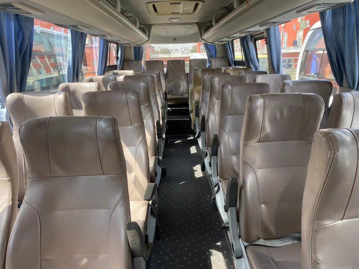 47 Seater Second Hand Bus Kinglong Luxury Coach Bus Euro 3 Rhd Lhd City