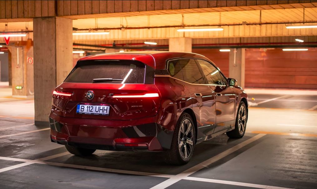 BMW IX Xdrive40 AWD Long Range EV Cars 200km/h High Speed SUV EV Vehicles