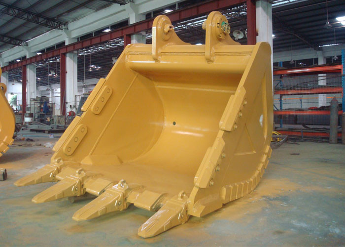 Professional DH380 Excavator Bucket Attachments Heavy Equipment Buckets