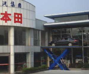 China Loading 6000Kg Anti Skid Design Car Lift Platform 5.5 KW for Vertical Transportation of Vehicles wholesale