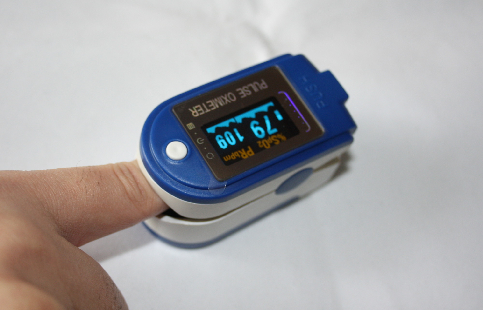 Omron Neonatal Fingertip Pulse Oximeter Device With USB