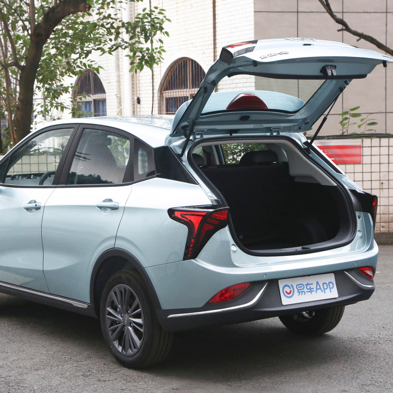2023 NETA V 400 Pro Electric Car SUV Vehicles Energy Car with Front 4 Rear 2 Radar Curb Weight 1000kg-2000kg