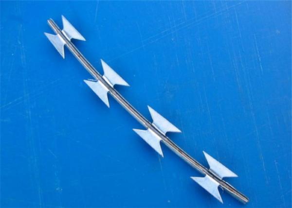 Military 304 Stainless Steel Razor Wire , Concertina Coil Fencing BTO-22 / CBT