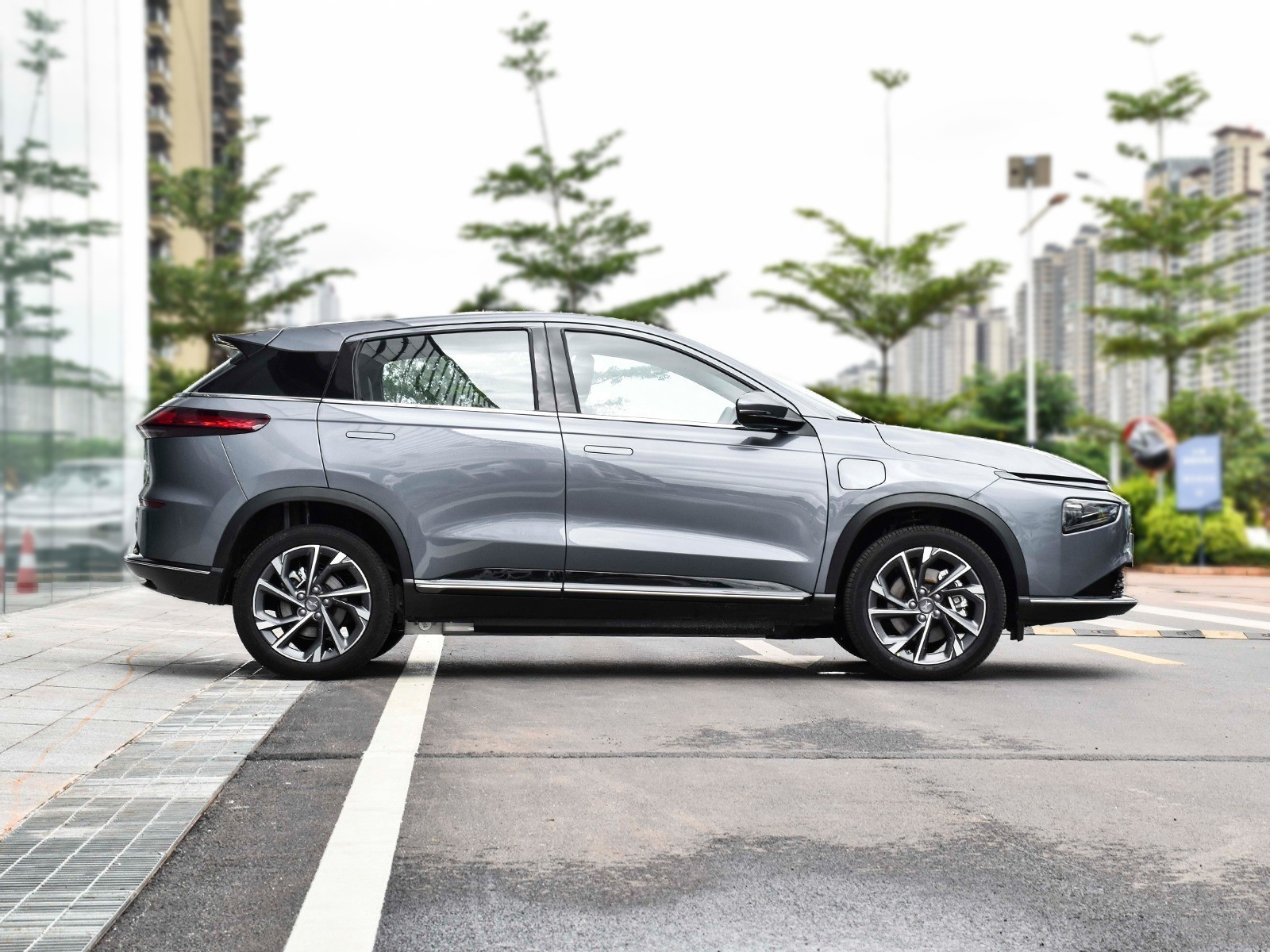 Smart Compact SUV Electric Car Front Mounted Front Drive Xpeng G3 520 155KW