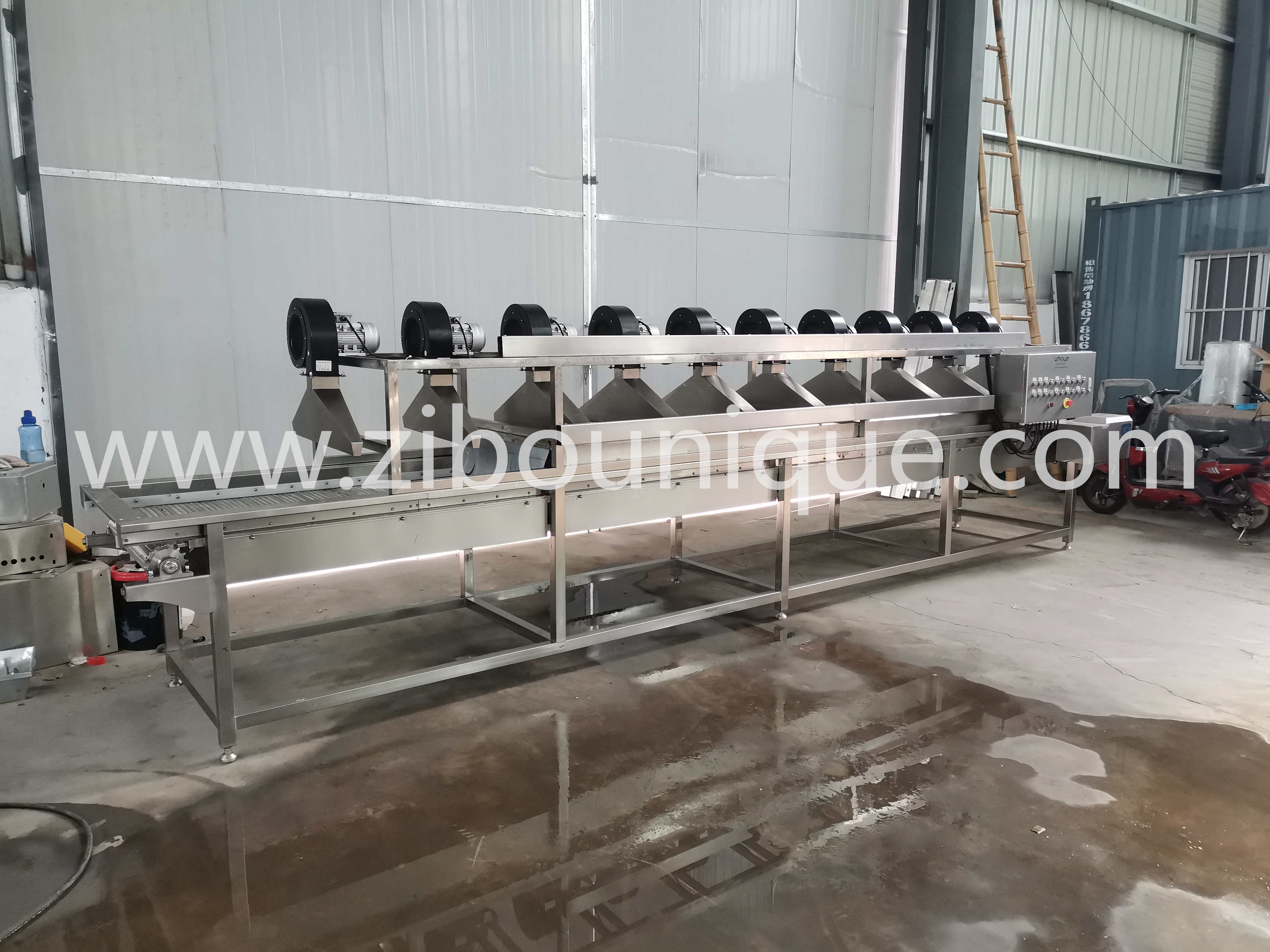 2023 Hot Air Wind Drying Machine for Dewatering of Fruits and Vegetables