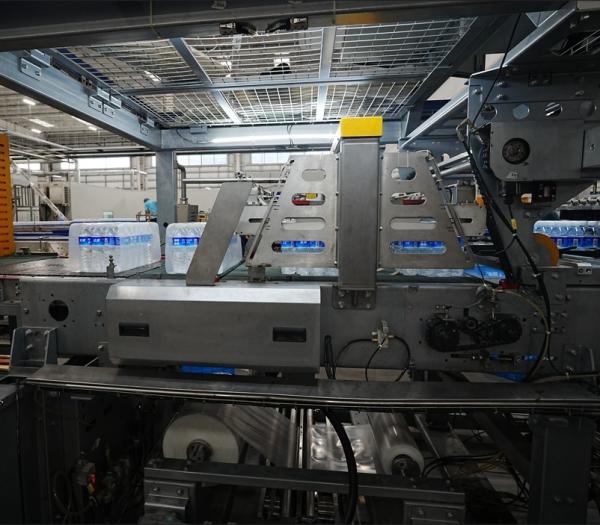 Quality 15kW Shrink Wrapper for Bottled Water Higher Efficiency for sale