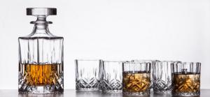 China Sauare Shape Glass Whiskey Decanter Set / 650ml Personalized Scotch Decanter wholesale