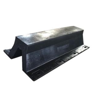 China 400x1000mm 400x1500mm Arch Rubber Fender With UHMW-PE Face Pad on sale