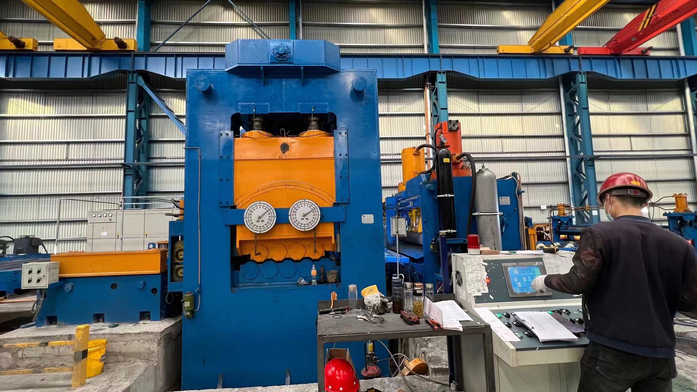 Leveling and Cross Cutting Line for Hot Rolled Steel Coil 10-25mm Material Thickness
