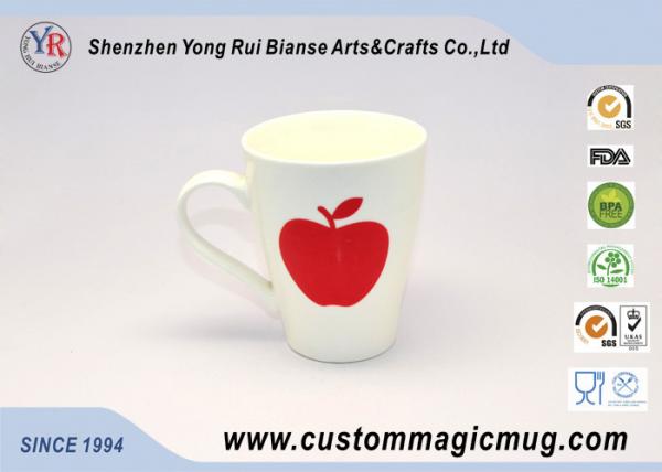 Quality Bone China 11oz Heat Reactive Coffee Mugs Creative Apple Pattern Printed for sale