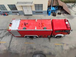 China PM170/SG170 Rapid Rescue Fire Engine Fire Truck With Water Tank 20 To 200L/S wholesale