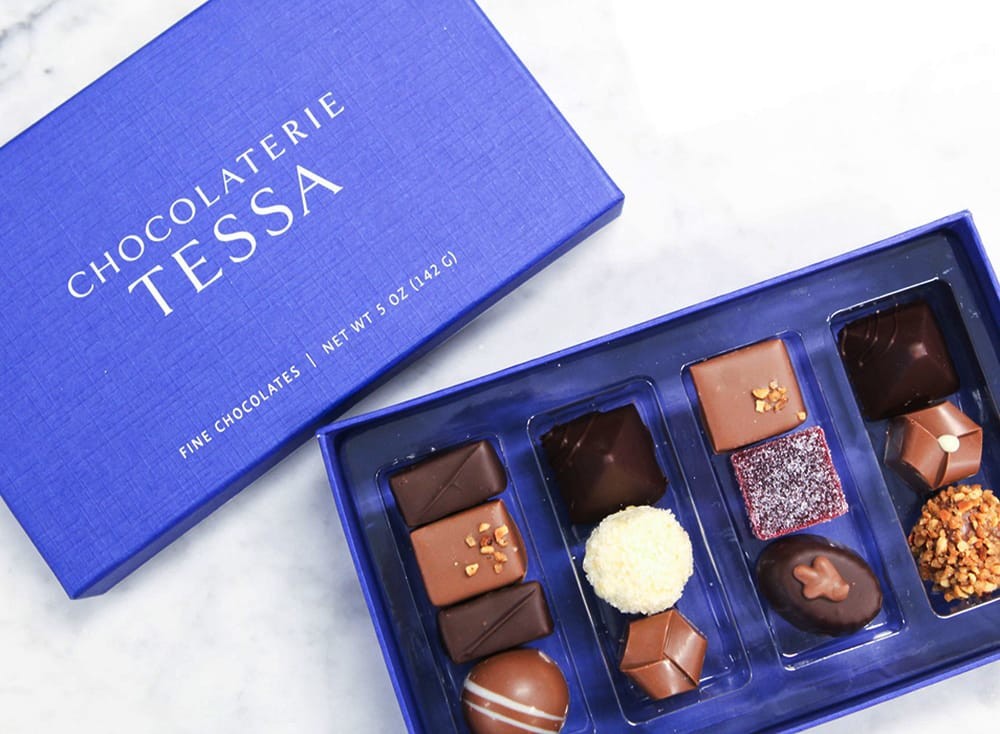 Navy Blue Multipurpose Luxury Chocolate Boxes Packaging , Empty Truffle Boxes Customized