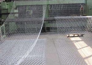China 8x10cm PVC Coated Gabion Baskets Wire Mesh Retaining Wall wholesale