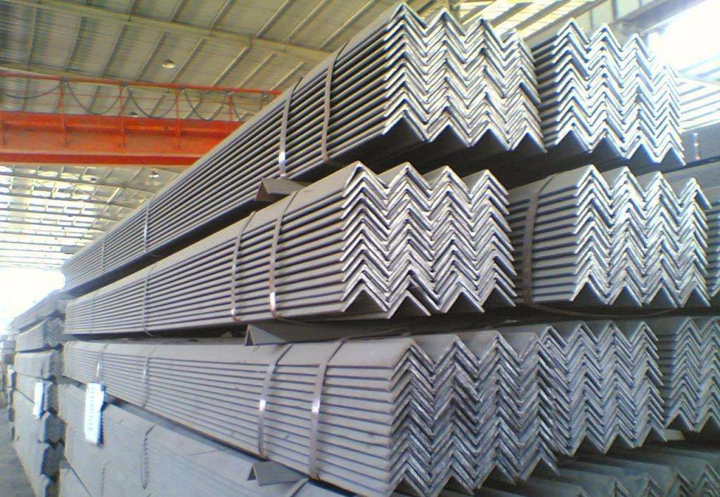 3-12mm Thick AISI 304L Stainless Steel Angle Bar Equal Shaped 6m Long