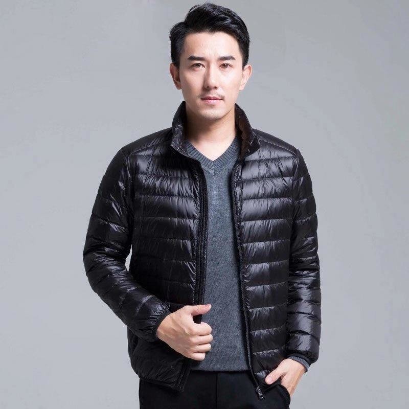 China Blank Hooded Warm Down Jacket Casual Lightweight Winter Men Jackets wholesale