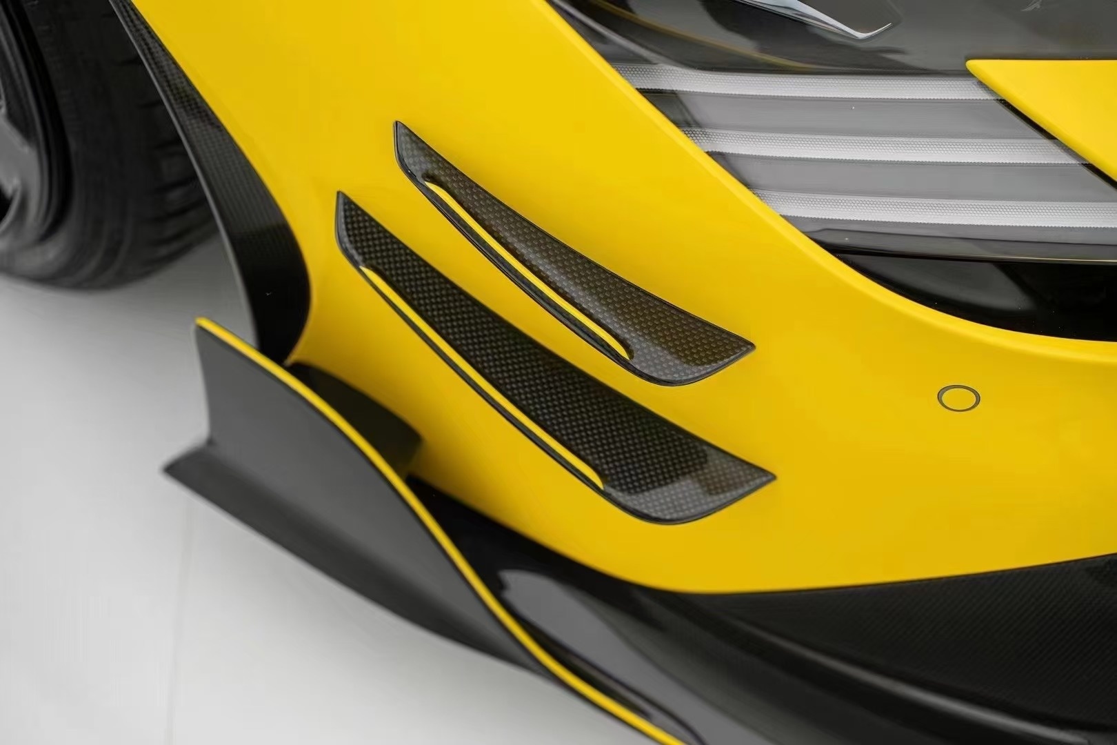 SF90 Ferrari Body Kit MSY Style Carbon Fiber Rear Bumper Lip Spoiler Side Skirt