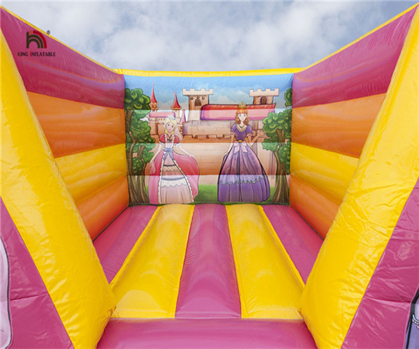 0.55mm PVC Inflatable Princess Bounce Castle With Blower For Child 85kg Weight