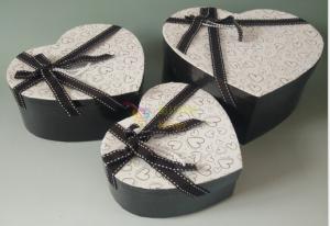 China Supply bow paper heart-shaped gift box, Love craft gift box, Holiday gift box wholesale