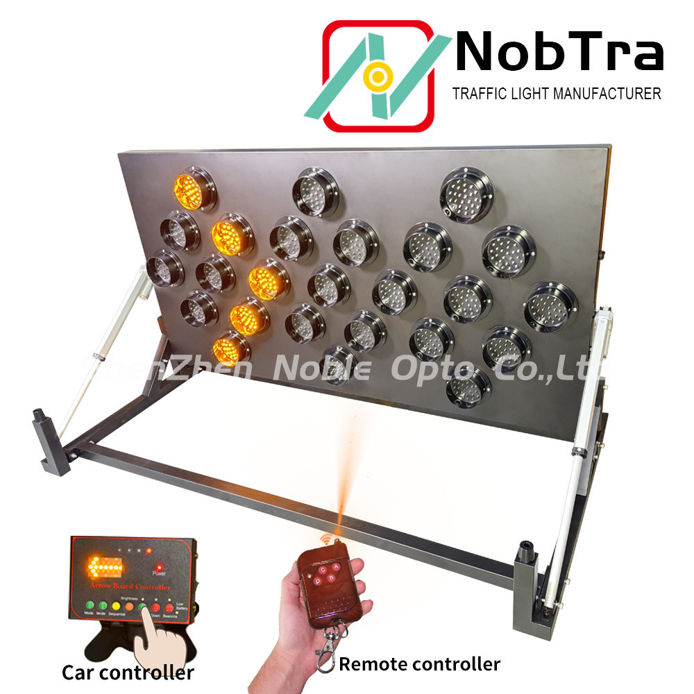25 Amber Temporary Traffic control IP54 Approved Solar Battery Powered With Remote Control