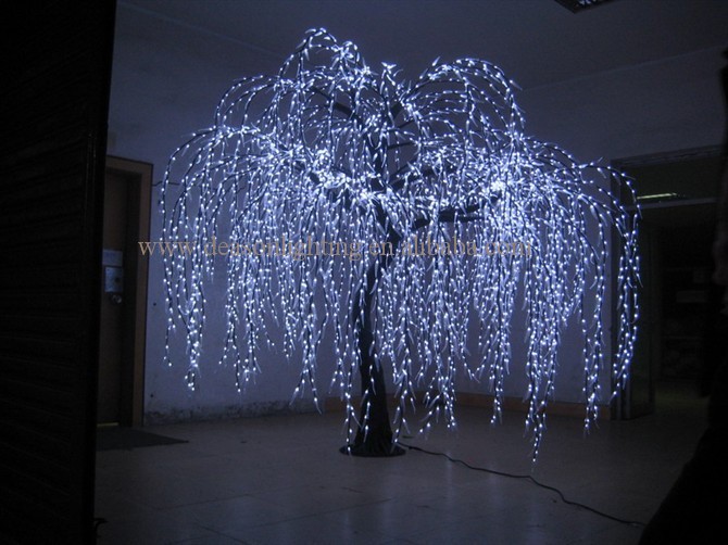 White LED Willow Tree Light