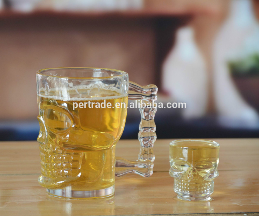 Machine Made Embossed Skull 1.5 Oz Shot Glasses