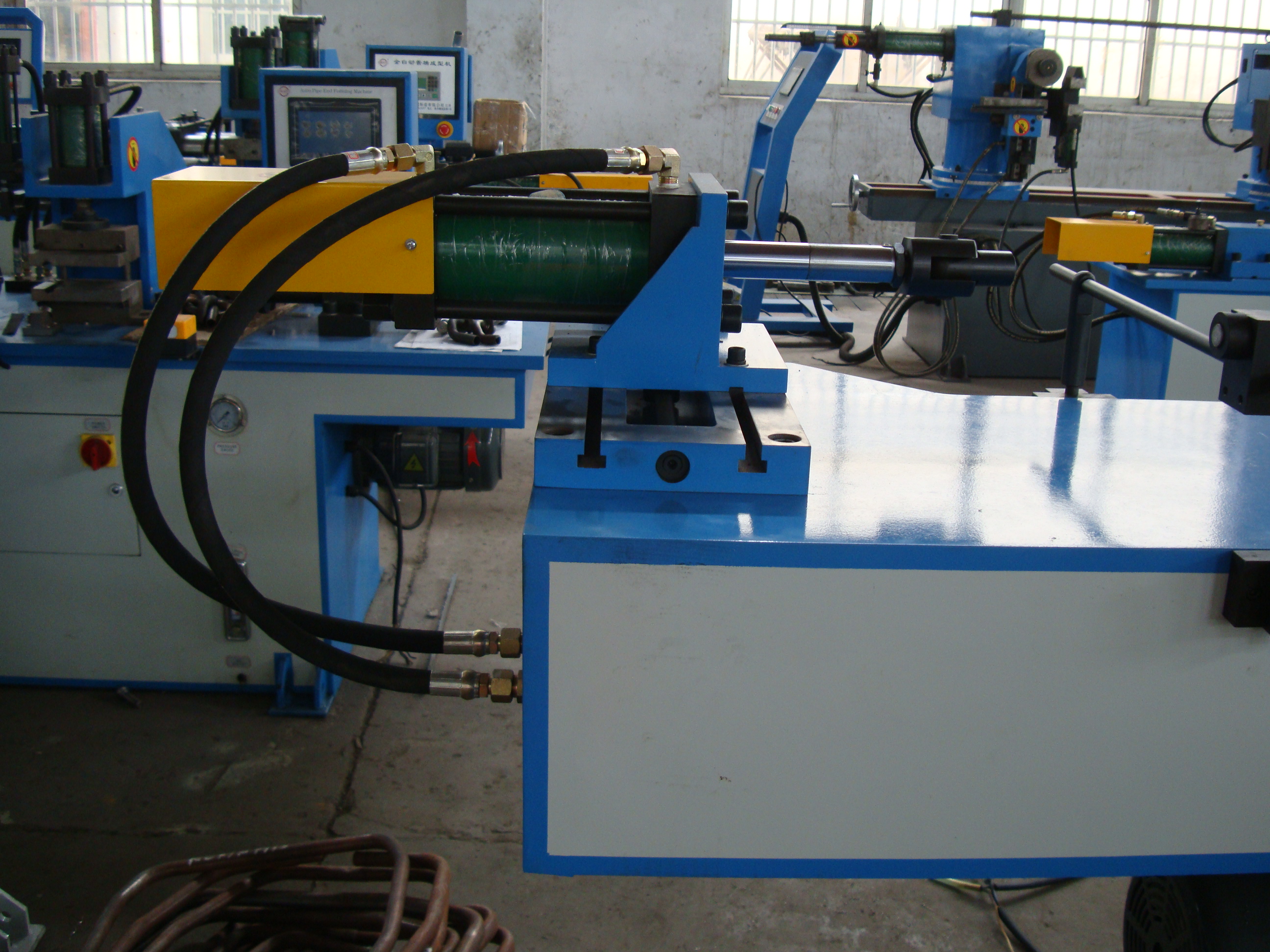 Ms Mild Steel Pipe Processing Machine Profile Tube Cutting Equipment