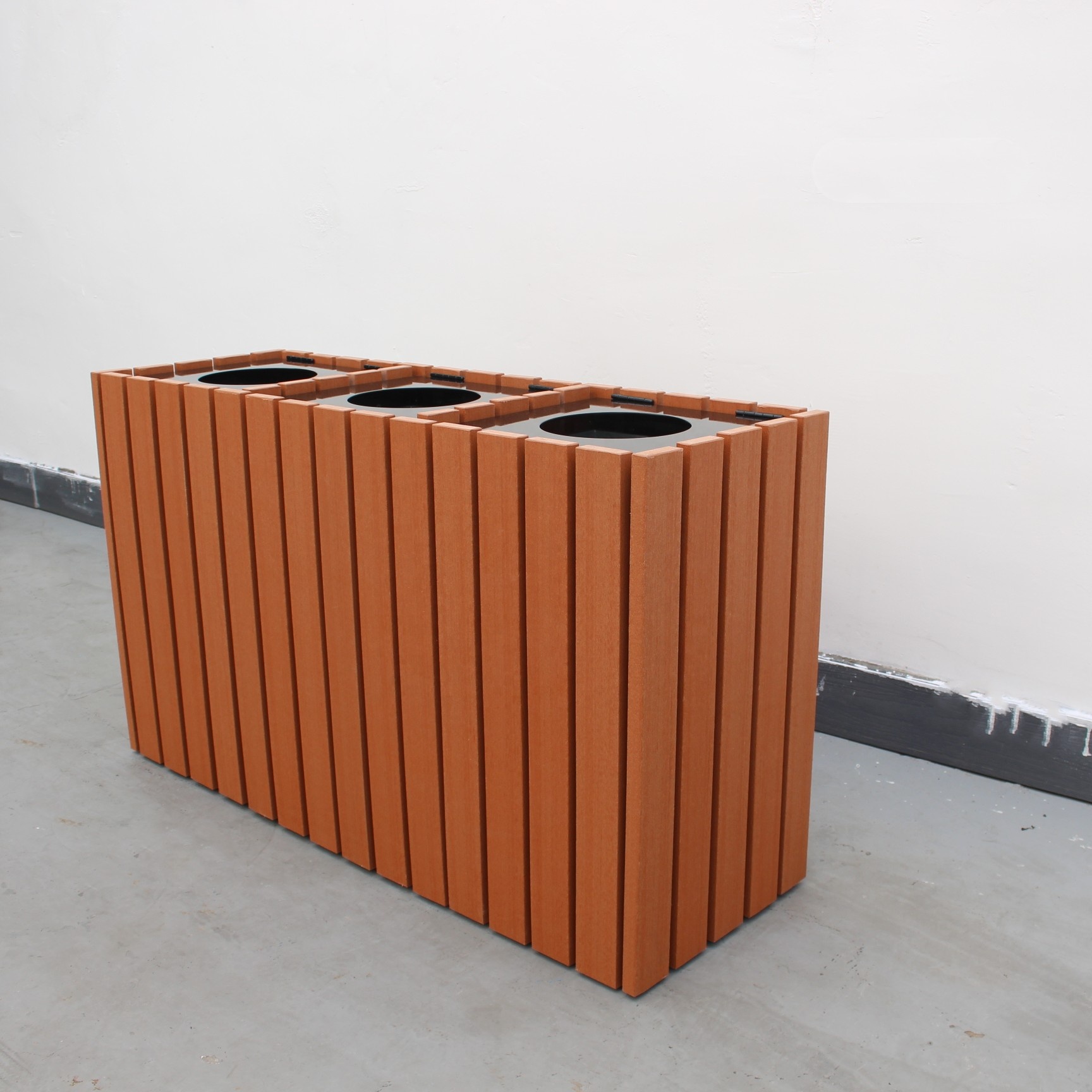 Commercial Wooden Outdoor Recycling Bins 1200mm× 400mm×700mm Size
