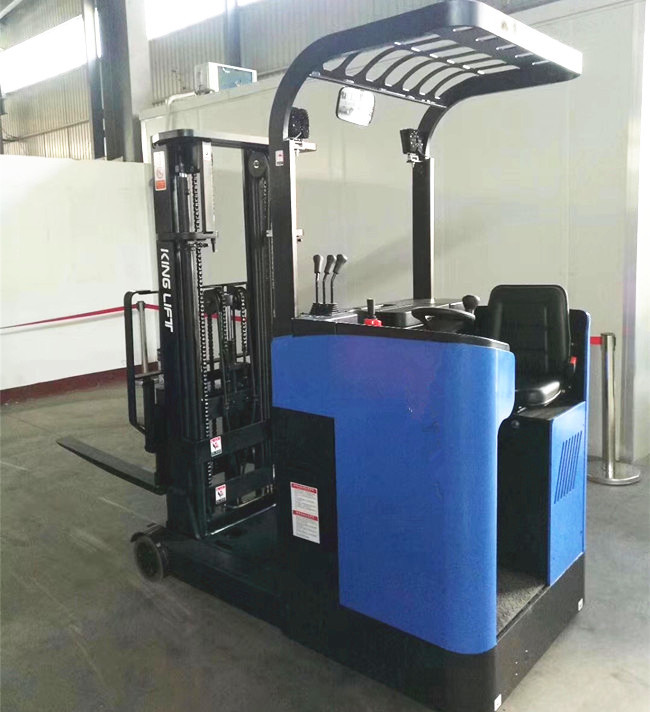 2T Electric Reach Truck , 2.5T Narrow Aisle Reach Truck With Leaning Back Function