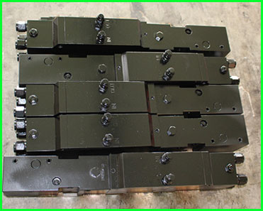 Back Head 155mm Excavator Breaker Attachment SB121 Hydraulic Breaker Cylinder