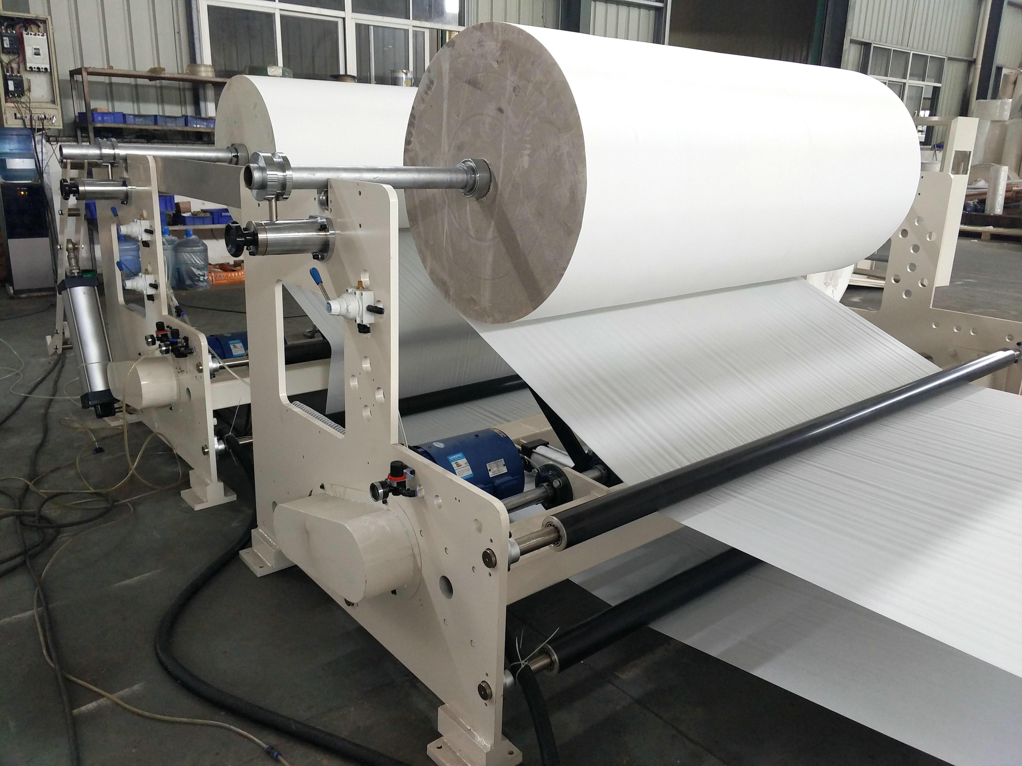 Fully Automatic Glue Lamination Toilet Tissue Paper Rewinding Machine
