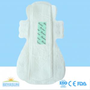 China OEM Disposable Ladies Sanitary Napkins Super High Absorbency on sale