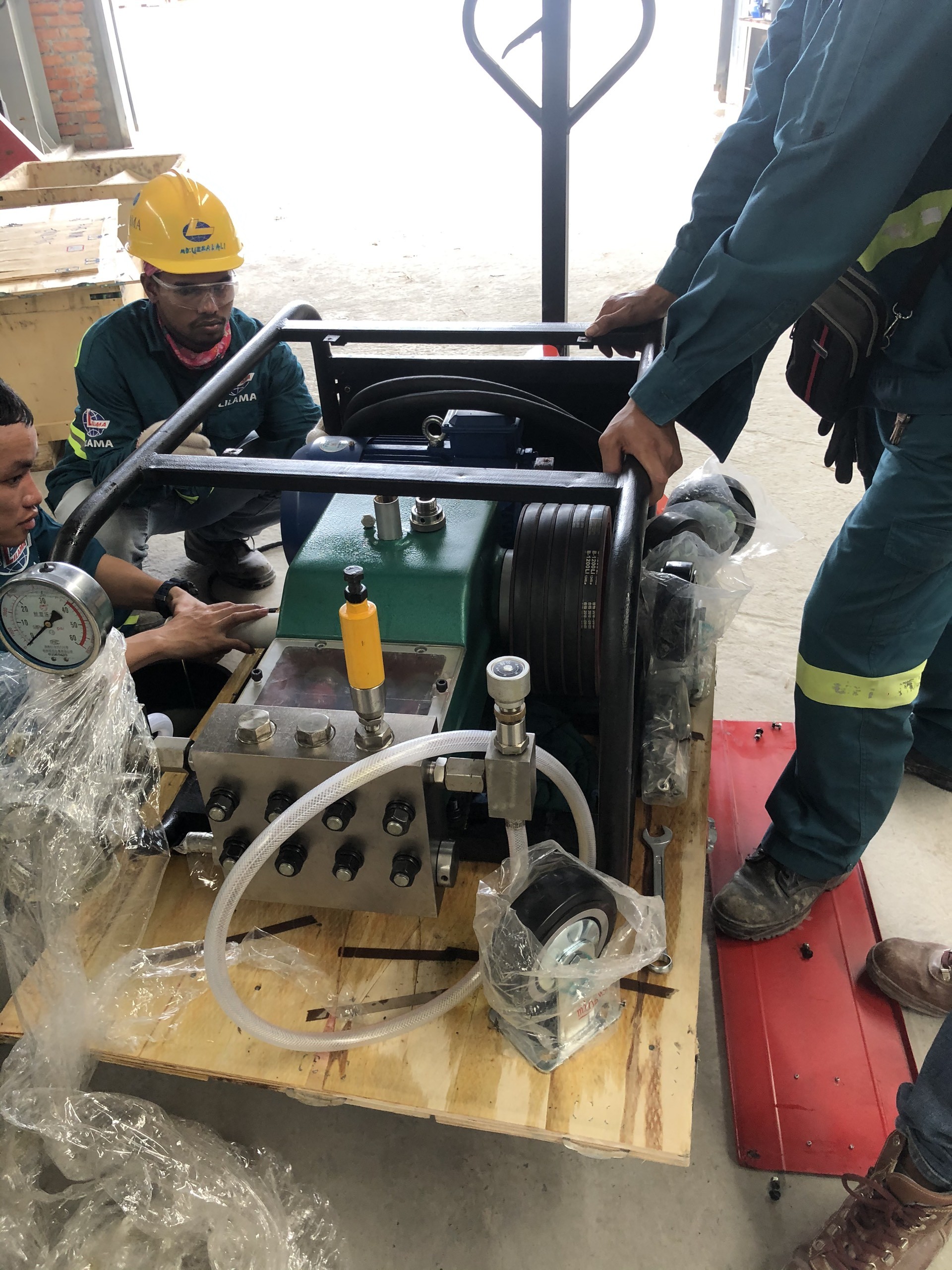 5.5kw 125MPa Electric Water Pressure Test Pumps Hydrostatic Pressure Equipment