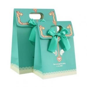 China Beauty Products Recycled Paper Gift Bags Paper Bag With Ribbon Recyclable Customized wholesale