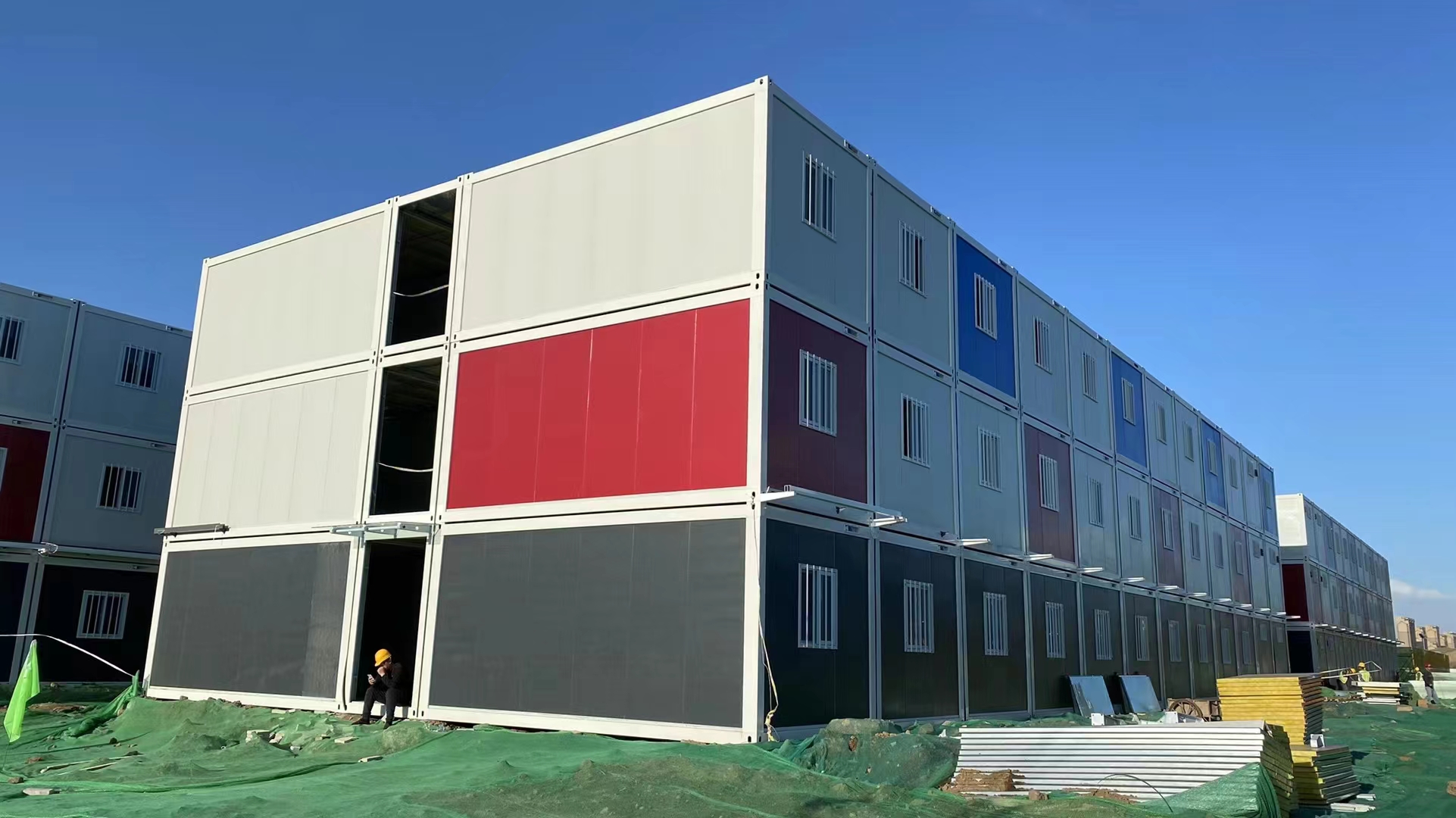 Customized Color Folding Container House for Store Hotel Engineering Hospital School