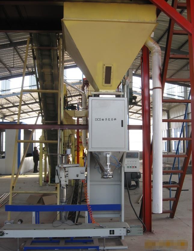 Semi-Automatic Pellet Packing Machine With 1.3KW Power And Touch Screen Display Pellet Bagging  Machine