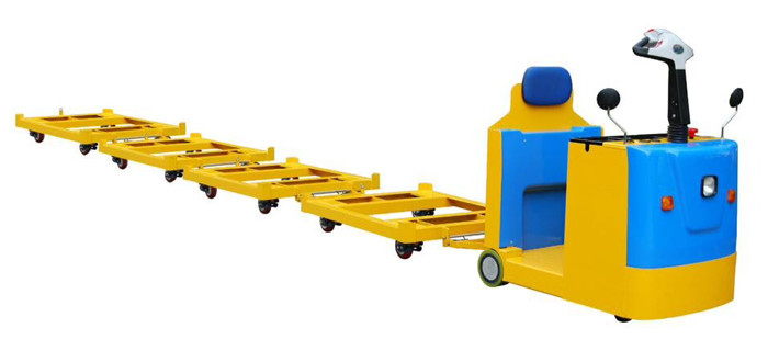 Standing Type Electric Tow Tractor With Strong Traction Power Integrated Control Handle