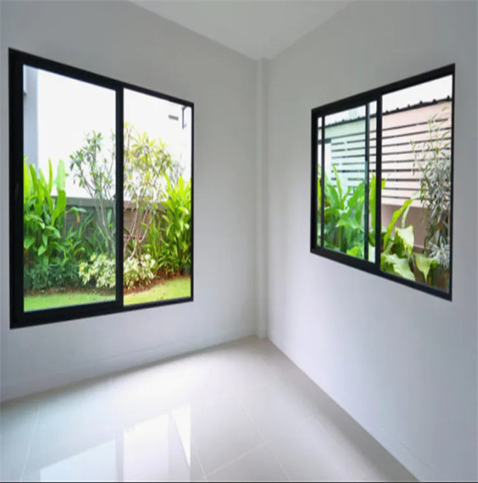 Direct Sliding Window with Insulated Soundproof Design and Horizontal Opening Pattern