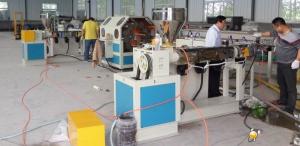 China PVC Fiber Enhancing Soft Pipe Production Line For Gridding Pipe / Snakeskin Pipe Making on sale