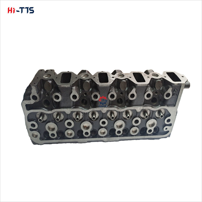 4D32 4D33 Cylinder head 22100-45101 22100-45100 ME997800 For Mitsu-bishi Excavators engine parts