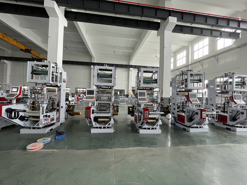 PE PP Gussets Machine Sanitary Napkin Bags Rewinding Diameter 600mm