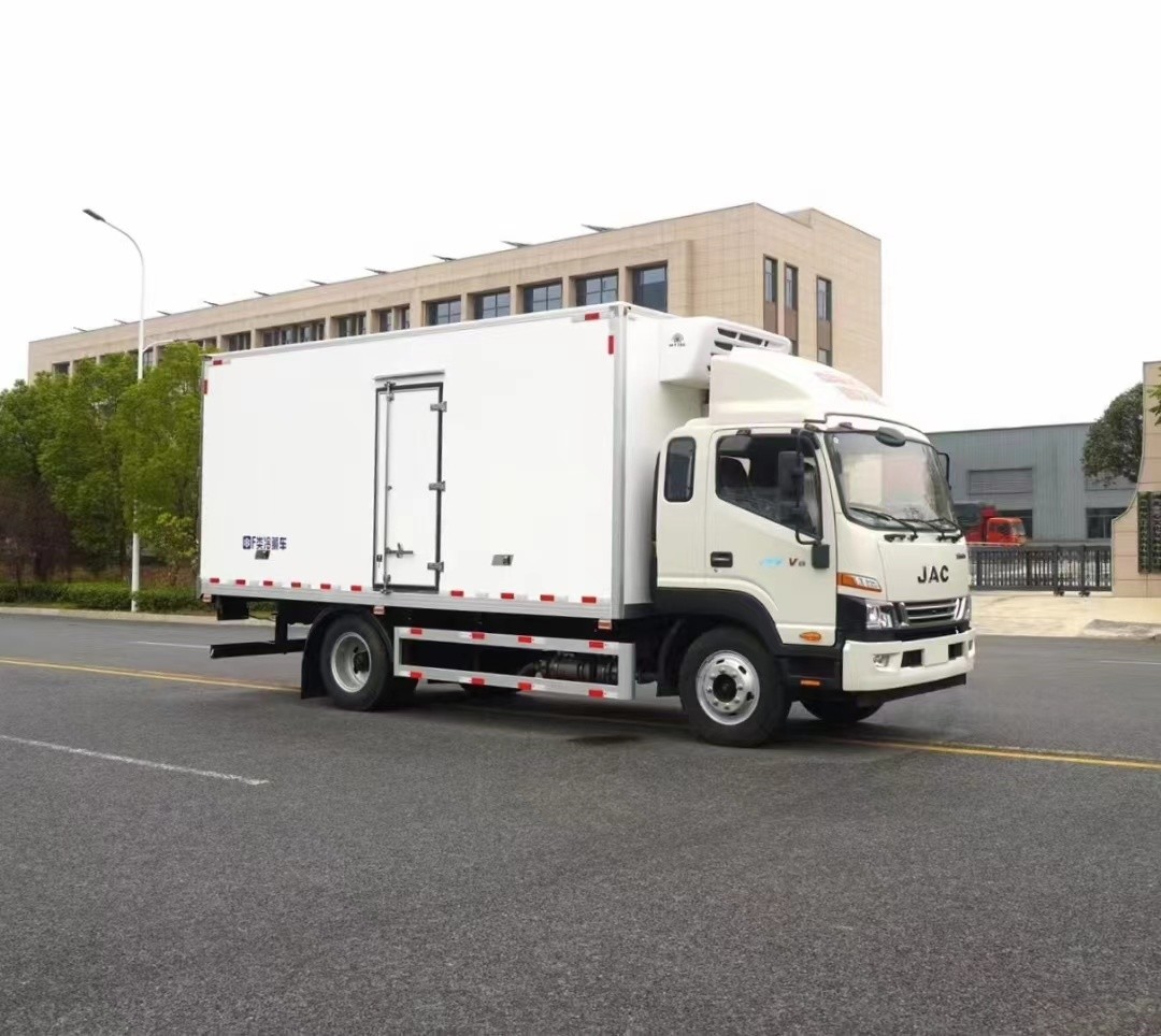 JAC 4x2 refrigerated van and truck for sale in dubai,-5 to -15 degree