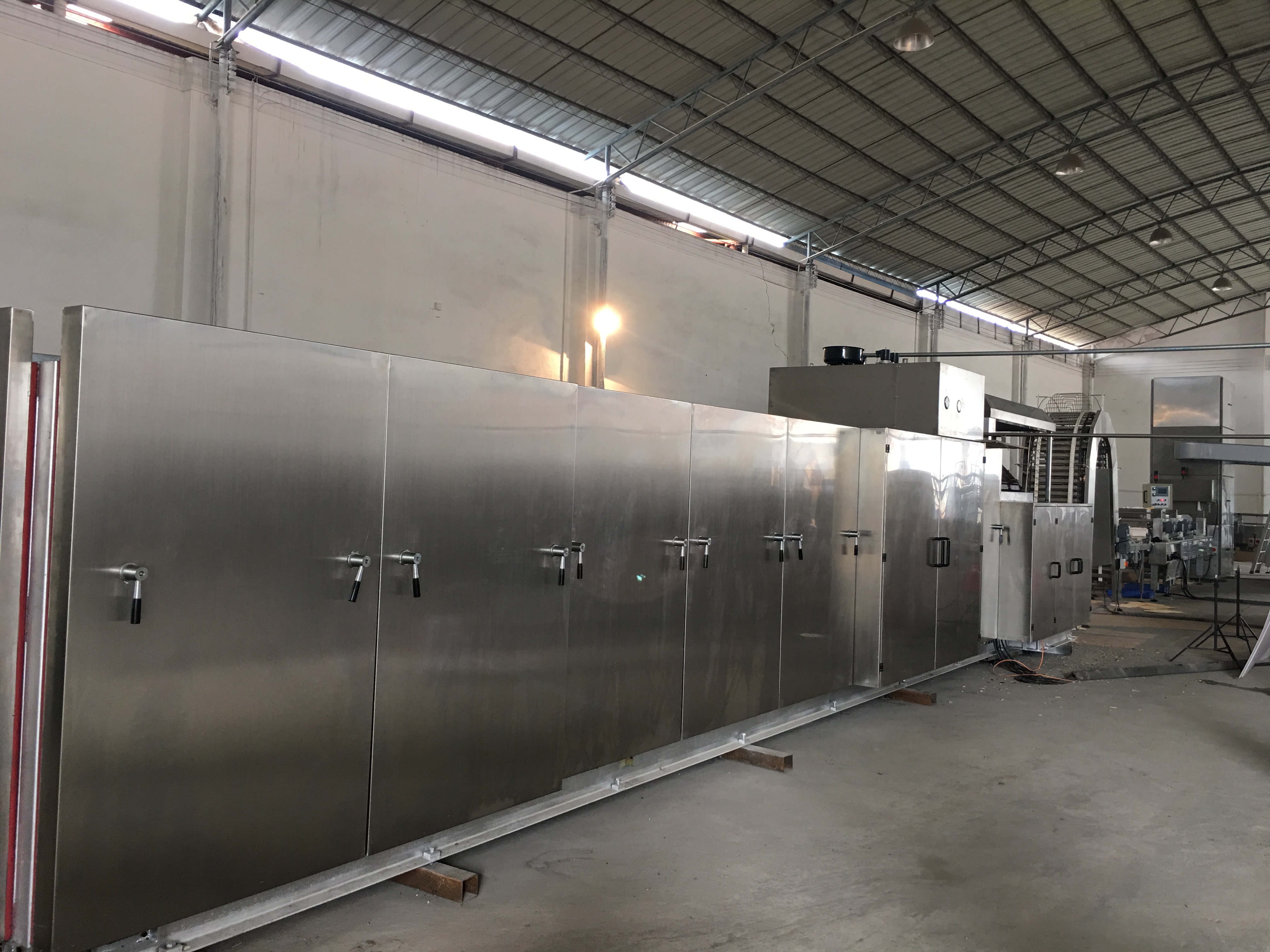 Long Service Life 240kg/H Wafer Biscuit Manufacturing Machine