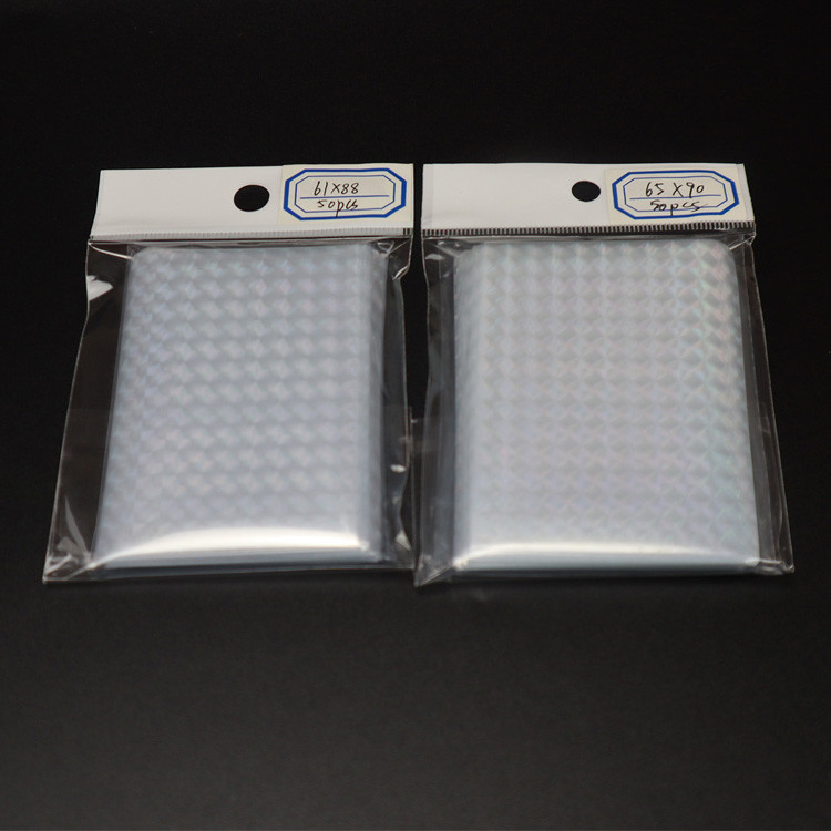 66mmx98mm Transparent Holographic Card Sleeves , Waterproof Card Holder Protector