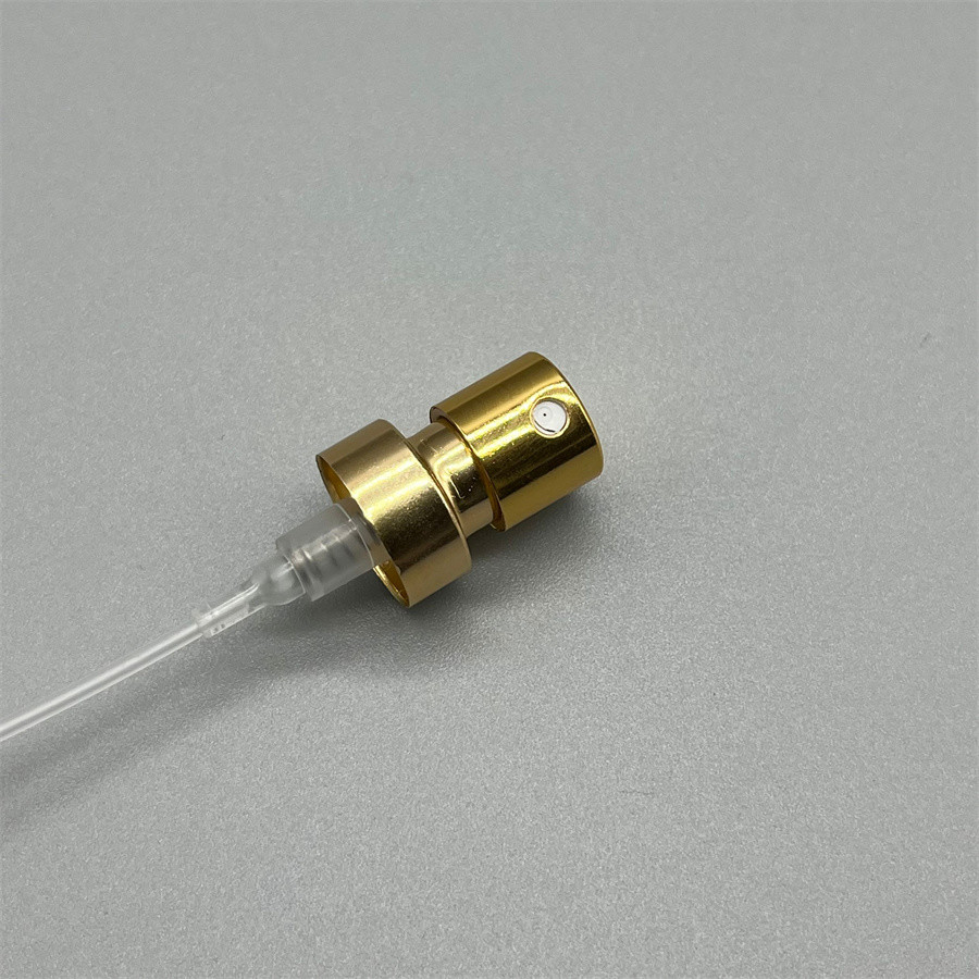 Luxurious Golden Perfume Bottle Pump Elegant Dispenser for Fragrances