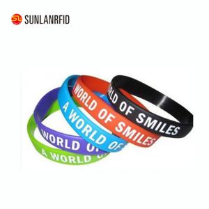 China Custom Silicon Wristband /rfid silicone wristbands wholesale