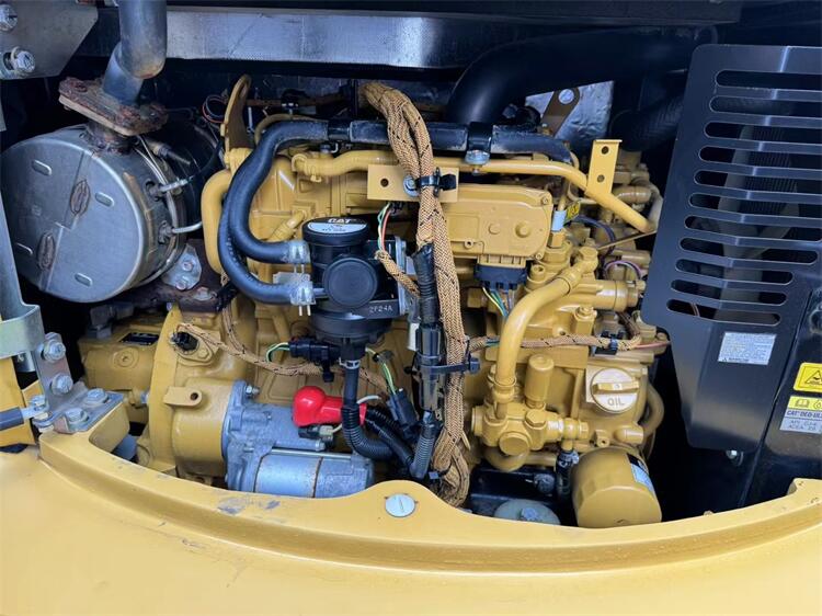 Original Hydraulic Pump Caterpillar Cat304 Mini Excavator Iron Track with Cab 2TON 3TON 3.5TON 4TON