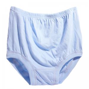 China Mid Rise Briefs Mens Cotton Boxer Shorts Underwear Ultra Soft Loose Cotton Elderly on sale